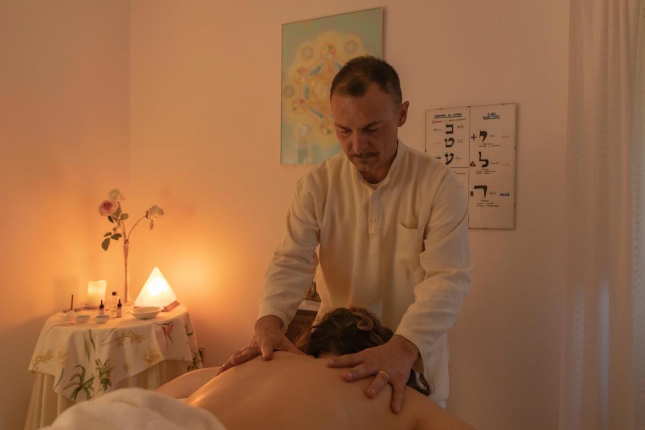 La Dimora Di Radha B&B Centro Olistico Ренде Екстериор снимка